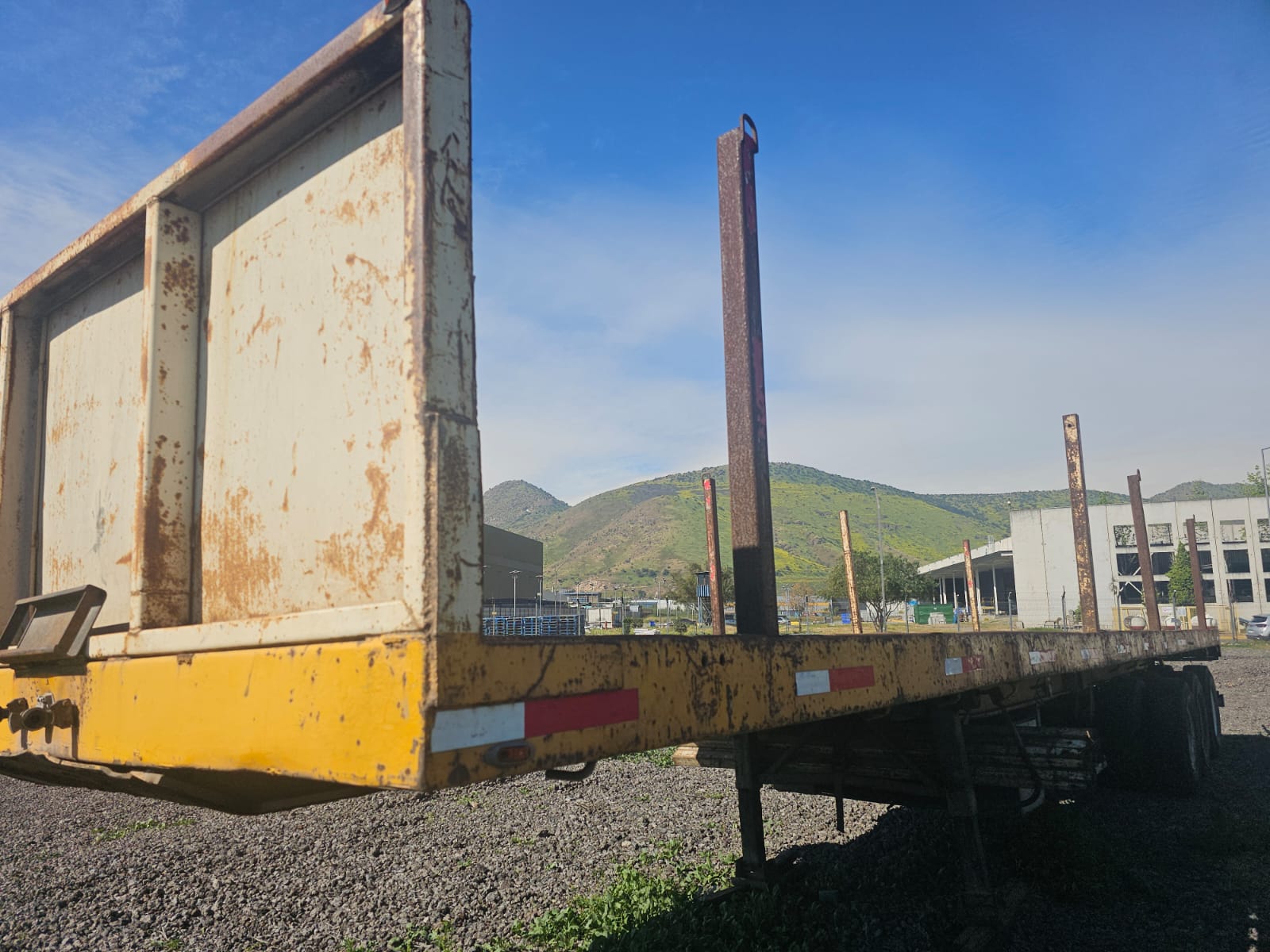 SEMIRREMOLQUE PLANO HECHIZO 1993