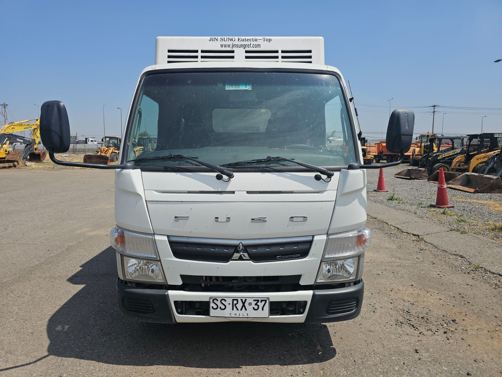 MITSUBISHI MOTORS CANTER 413 2025