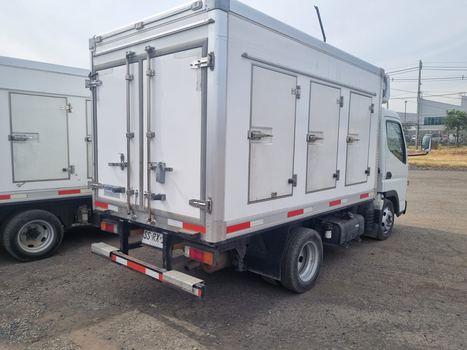 MITSUBISHI FUSO CANTER 413 2023