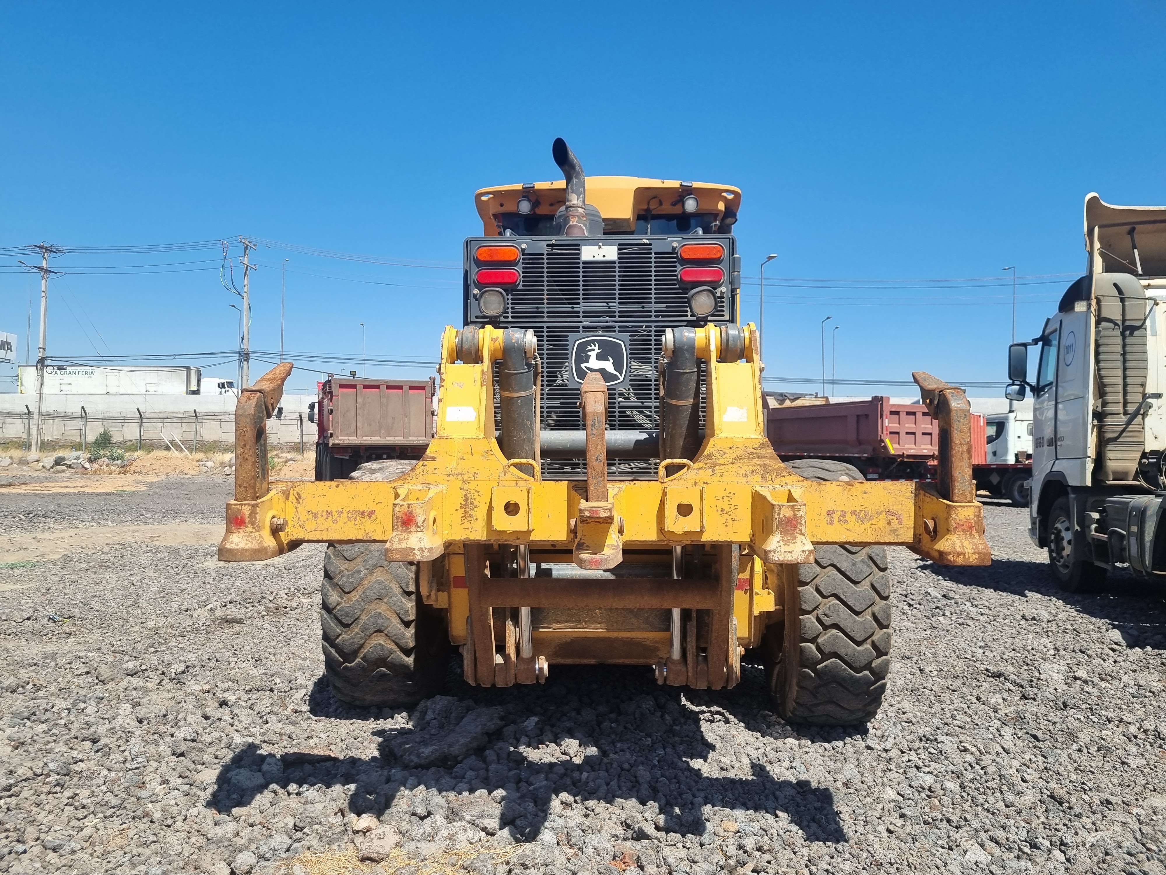 JOHN DEERE 670 G 6X4 2020