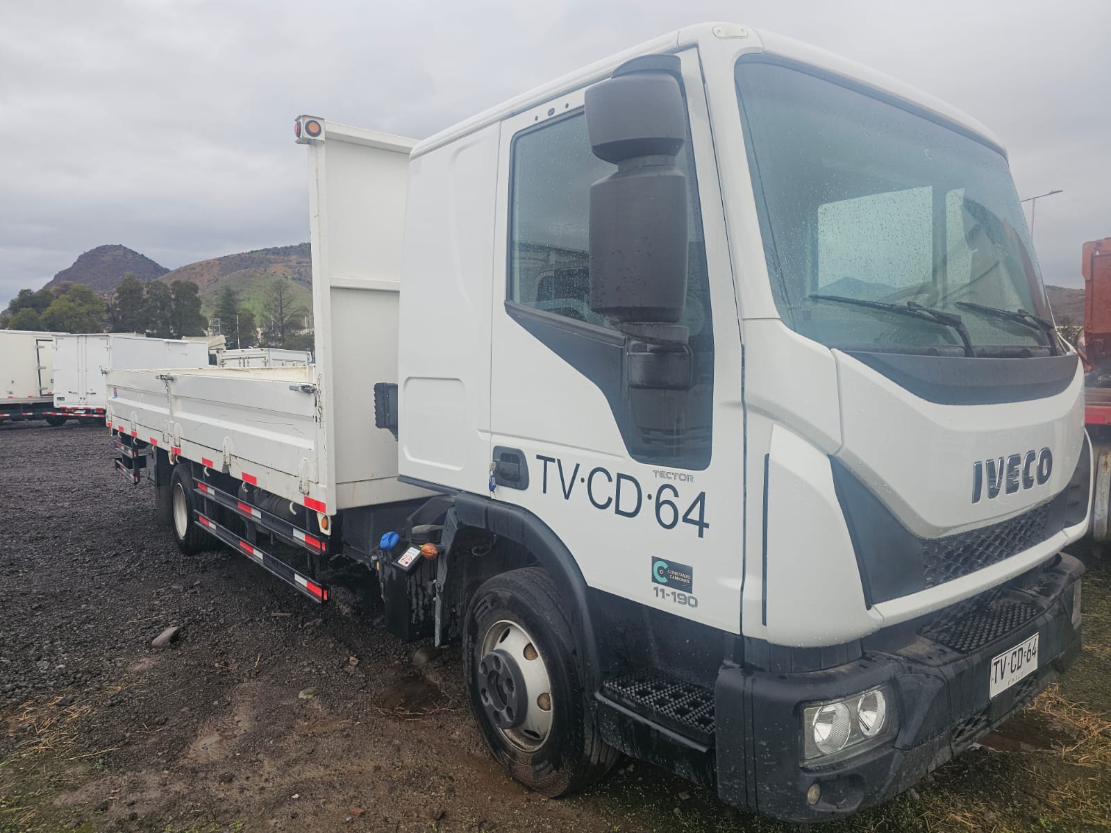 IVECO TECTOR 11.190 2025